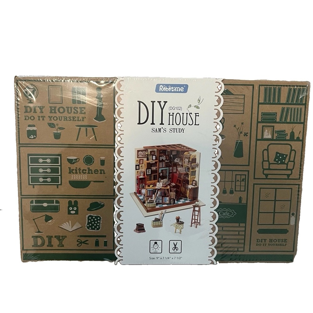 Robotime Rolife Sam’s Study DIY Miniature House Kit DG102 Wood LED New Sealed